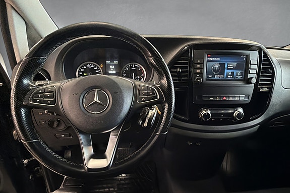 Mercedes-Benz Vito 119 23 of 30