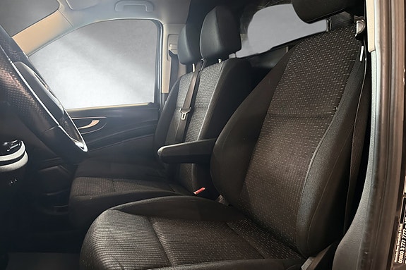 Mercedes-Benz Vito 119 14 of 30