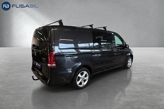 Mercedes-Benz Vito 119 8 of 30