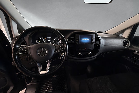 Mercedes-Benz Vito 119 21 of 30
