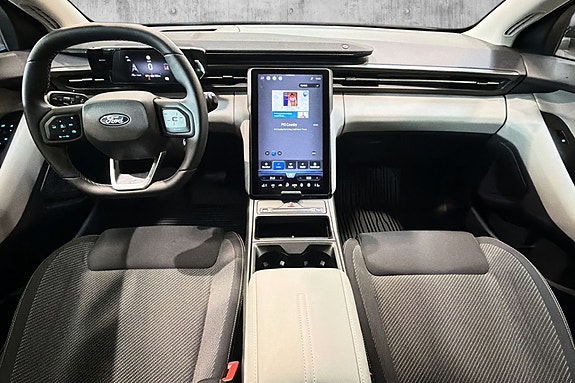Ford Explorer 19 of 29