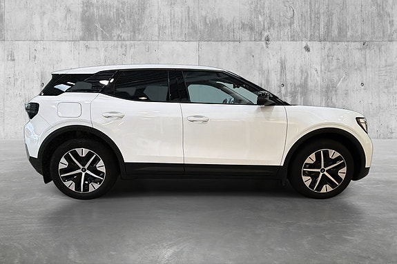 Ford Explorer 4 of 29