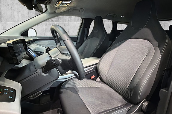 Ford Explorer 13 of 29