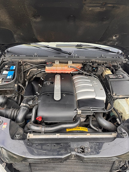 Mercedes-Benz ML270 11 of 22