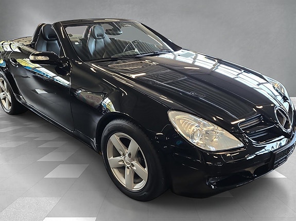 Mercedes-Benz SLK200 3 of 20
