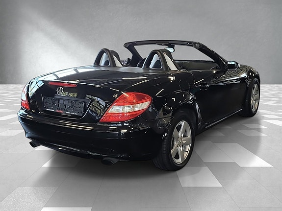 Mercedes-Benz SLK200 19 of 20