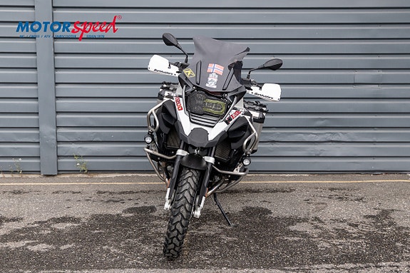 BMW R 1200 GS Adventure 3 of 8