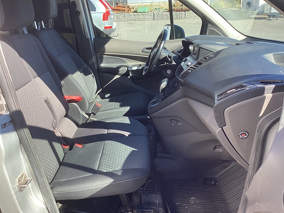 Ford Transit Connect 11 of 12