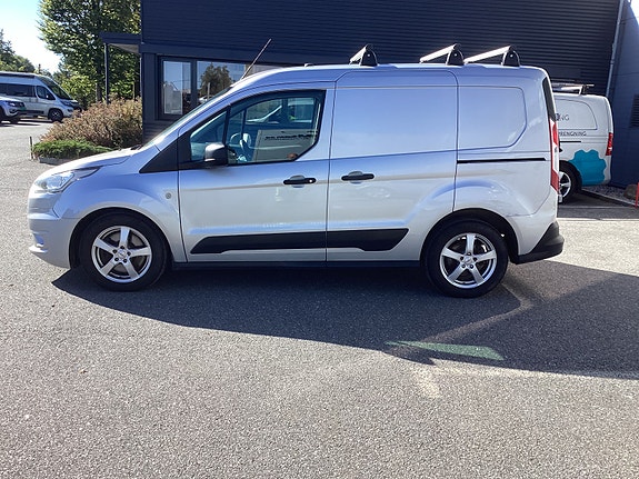 Ford Transit Connect 7 of 12