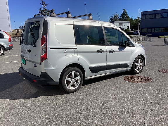 Ford Transit Connect 6 of 12