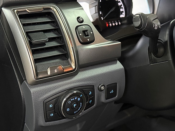 Ford Ranger 19 of 25