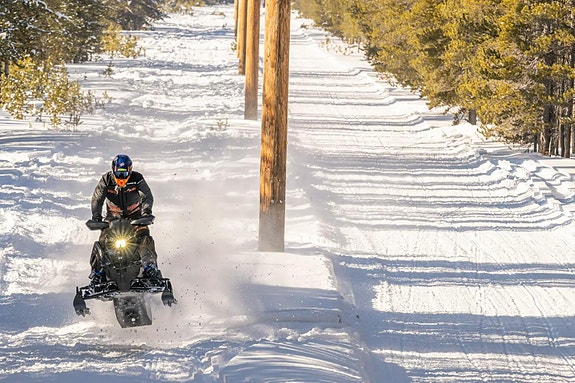 Polaris 9R INDY XCR 137 8 of 8