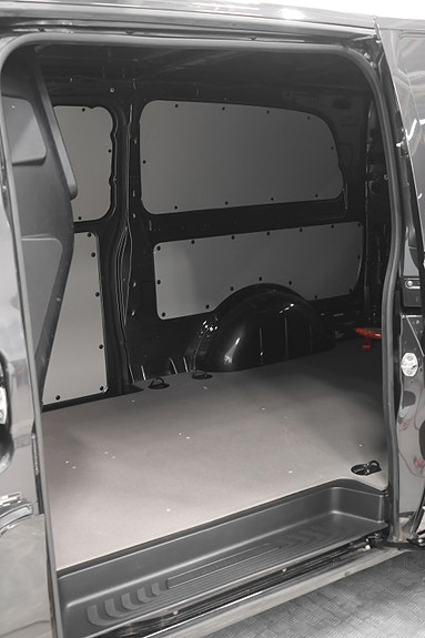 Mercedes-Benz Vito 119 21 of 23