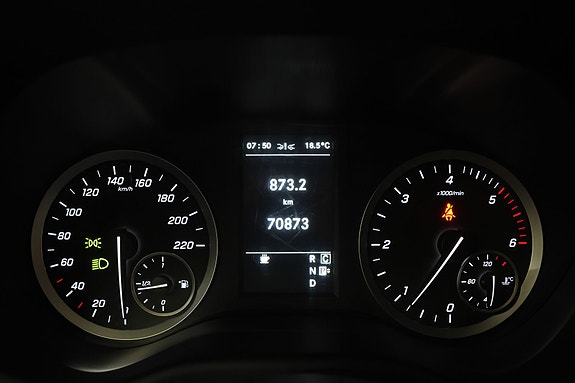 Mercedes-Benz Vito 119 14 of 23