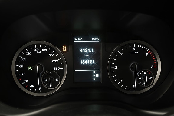 Mercedes-Benz Vito 119 13 of 22