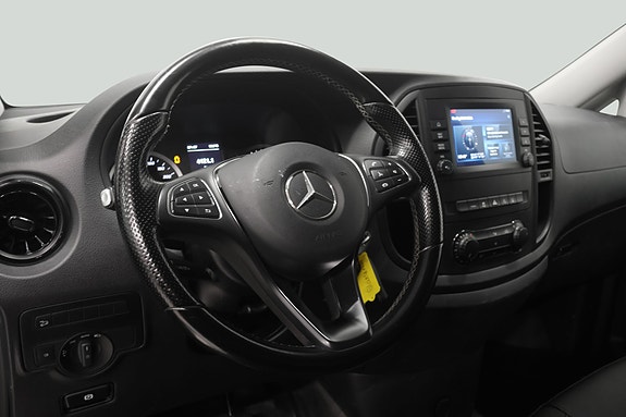 Mercedes-Benz Vito 119 12 of 22
