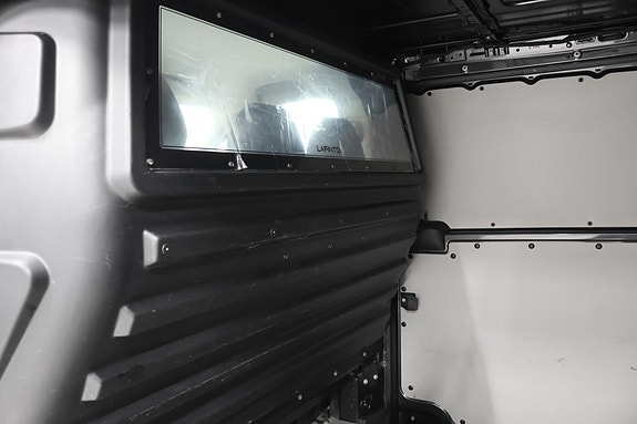 Mercedes-Benz Vito 119 18 of 22