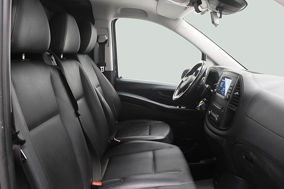 Mercedes-Benz Vito 119 17 of 22