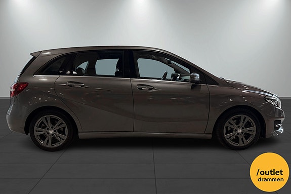Mercedes-Benz B200 d 19 of 21