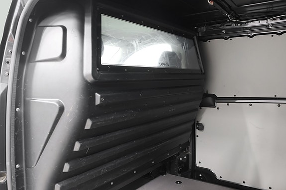 Mercedes-Benz Vito 119 20 of 23