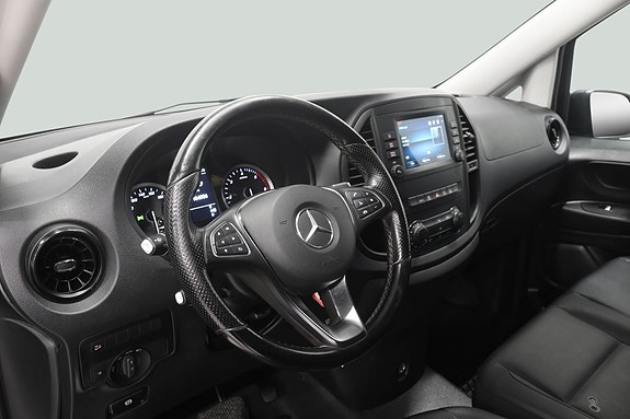 Mercedes-Benz Vito 119 12 of 23