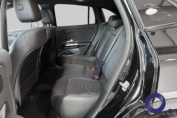 Mercedes-Benz EQA300 11 of 24