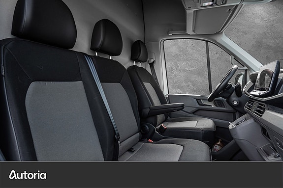 Volkswagen Crafter 17 of 30