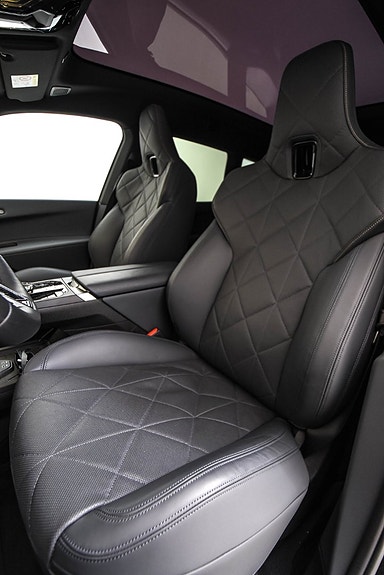 BMW iX 6 of 20