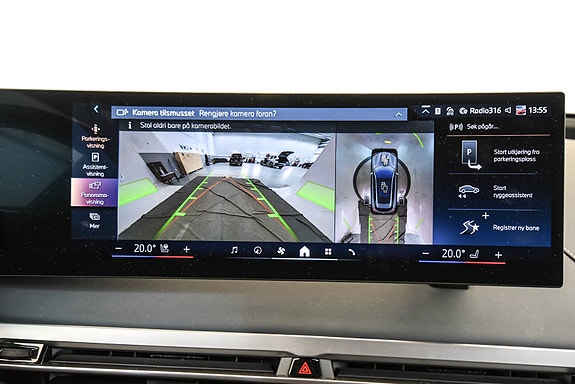 BMW iX 8 of 20