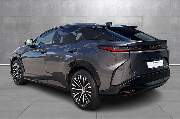 Lexus RZ450e 3 of 22