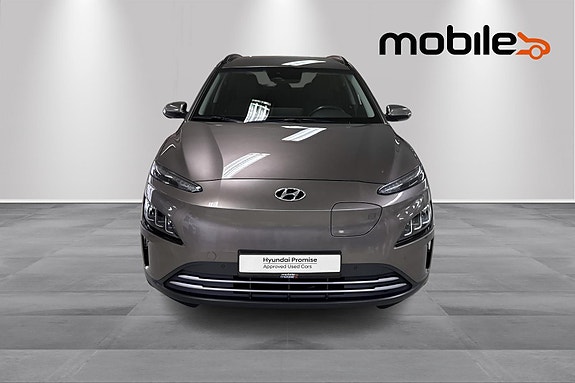 Hyundai Kona 2 of 30