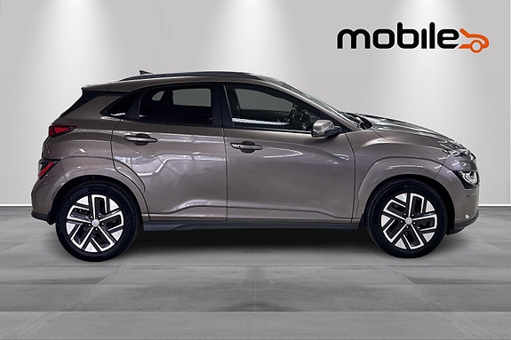 Hyundai Kona 8 of 30