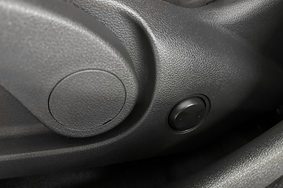 Hyundai Kona 19 of 30
