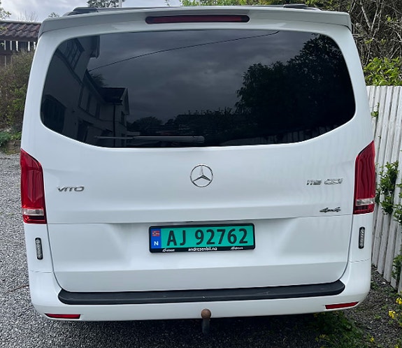 Mercedes-Benz Vito 119 3 of 23