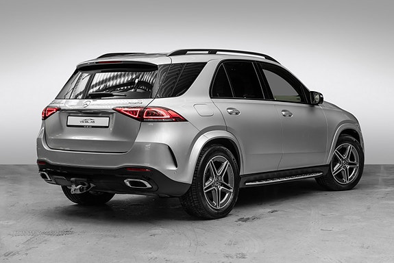 Mercedes-Benz GLE350 de 2 of 30
