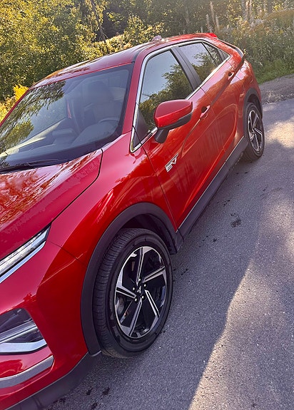 Mitsubishi Eclipse Cross 2 of 10