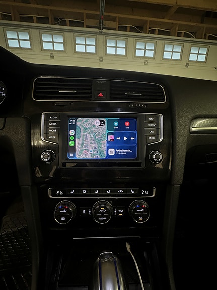Volkswagen Golf VII 18 of 19
