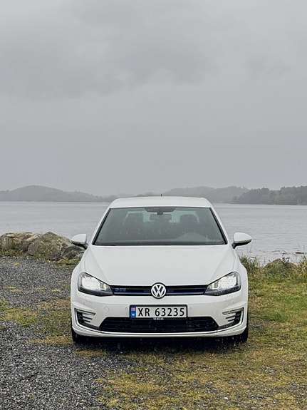 Volkswagen Golf VII 6 of 19