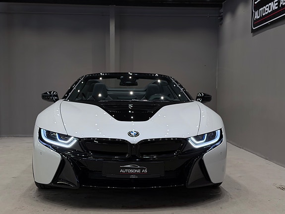 BMW i8 6 of 30