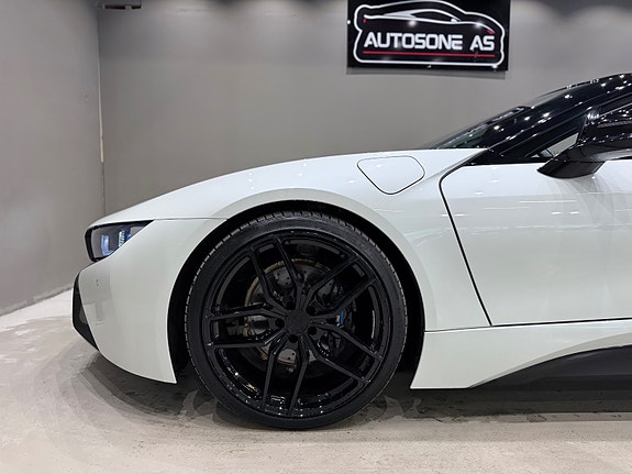 BMW i8 19 of 30