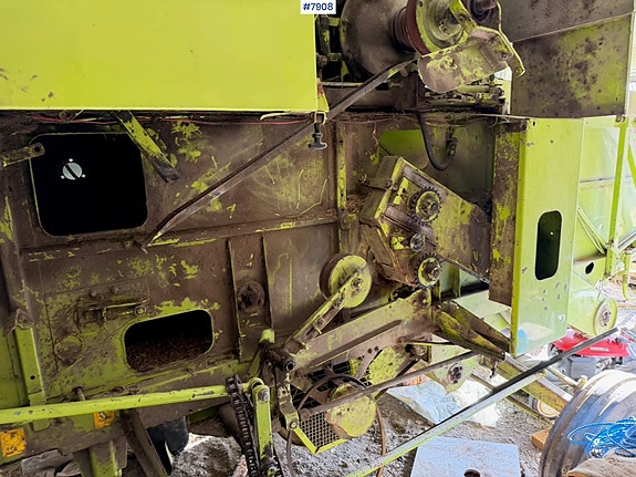 CLAAS 1973 Compact 25 Tresker 23 of 30