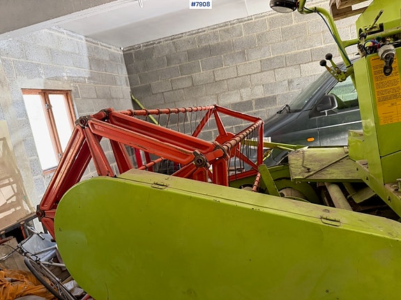 CLAAS 1973 Compact 25 Tresker 7 of 30