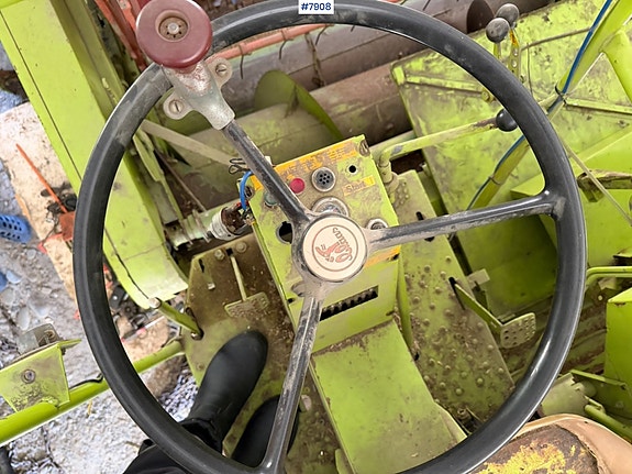 CLAAS 1973 Compact 25 Tresker 16 of 30