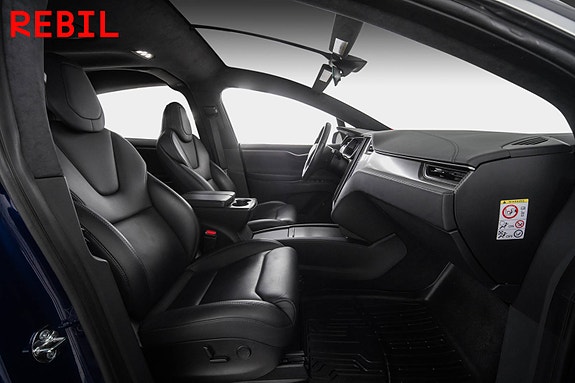 Tesla Model X 26 of 30