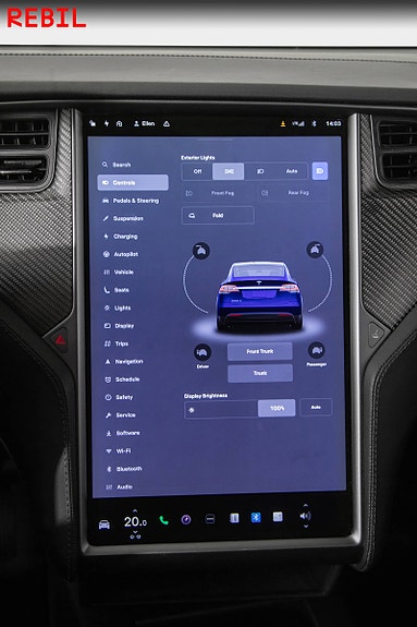 Tesla Model X 19 of 30