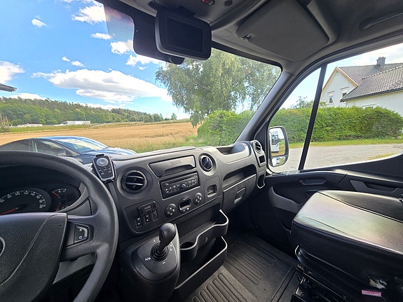 Opel Movano 18 of 24