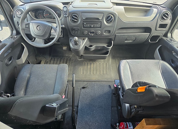 Opel Movano 17 of 24
