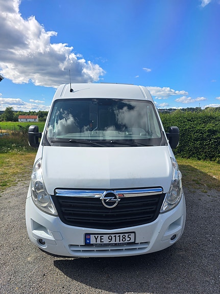 Opel Movano 2 of 24