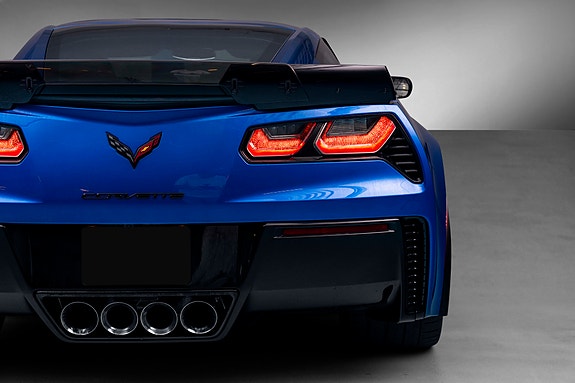Chevrolet Corvette 17 of 30