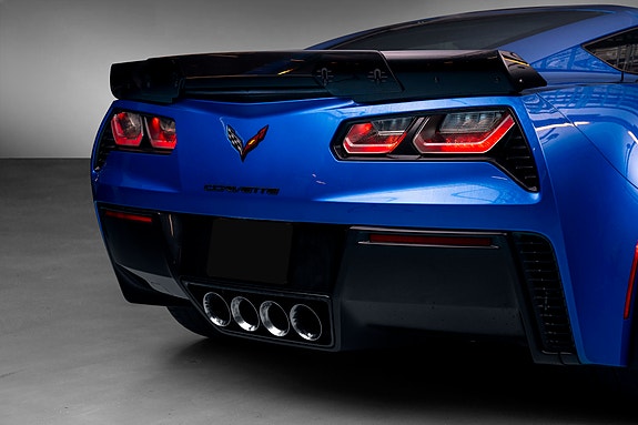 Chevrolet Corvette 14 of 30